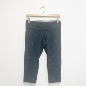 Alo Yoga Airbrush Cropped Leggings